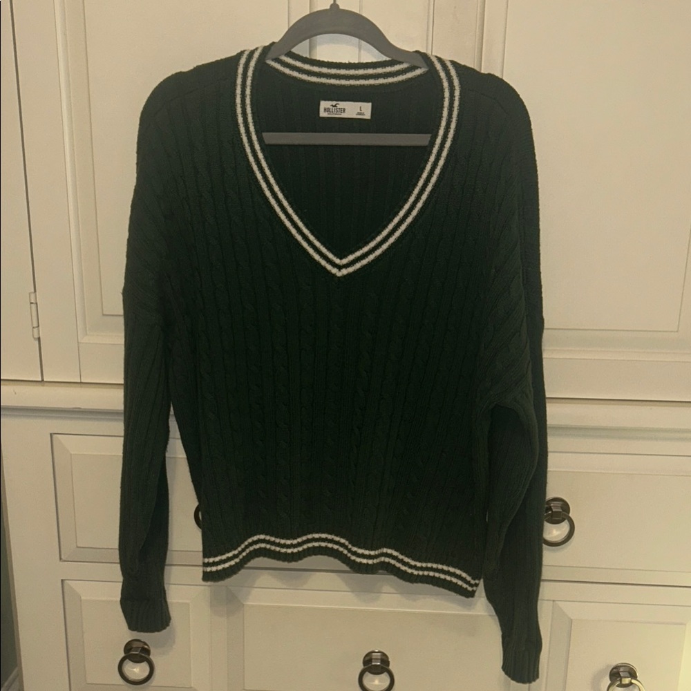 Womens Green V-Neck Sweater